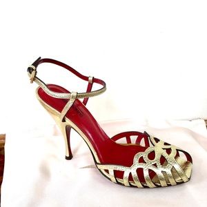 Cesare Paciotti gold ankle strap 3 1/2” heels sz 8